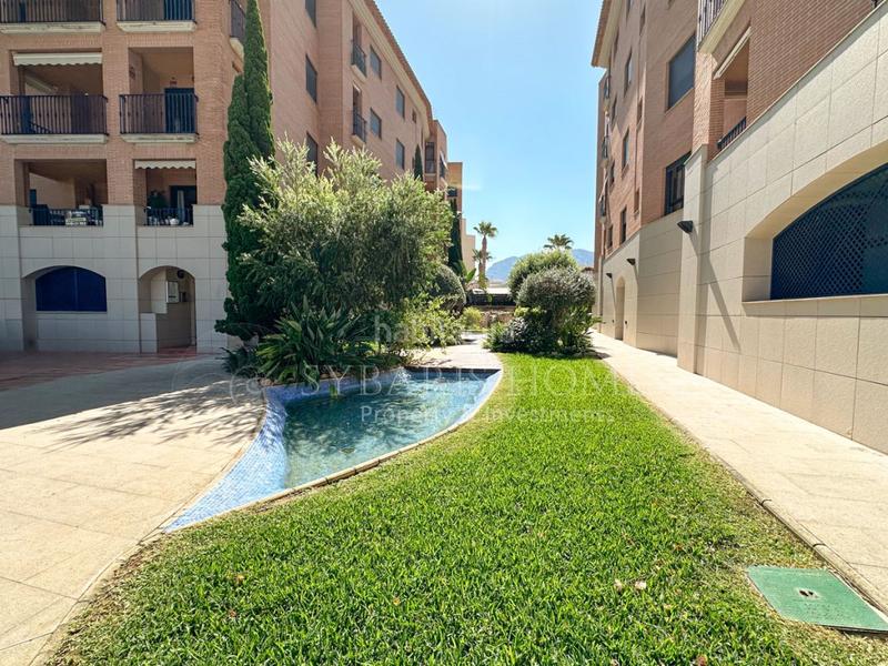 Foto 020a097d-32f9-4bbd-aab9-aee2dc109b28. Àtic amb aparcament piscina a Centro Urbano Dénia