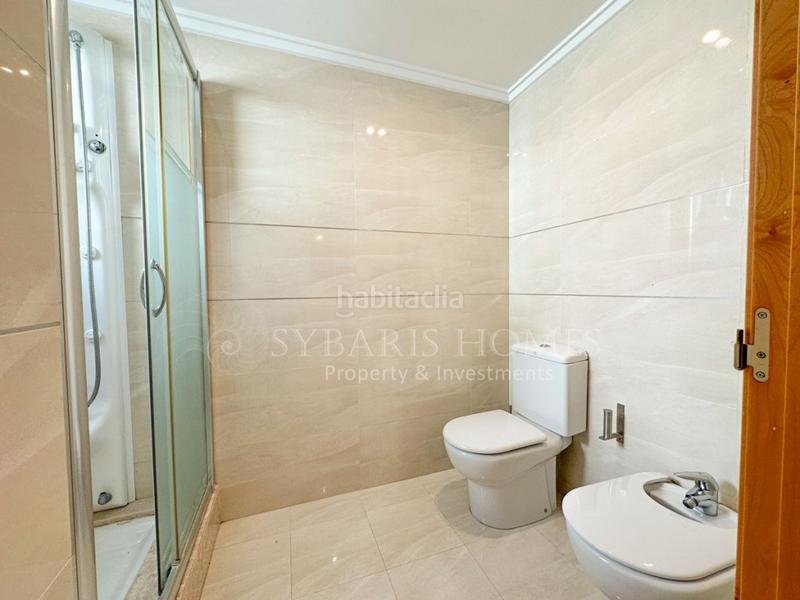 Foto 9c1a02e2-aac8-40b3-8629-11ef85c5530c. Àtic amb aparcament piscina a Centro Urbano Dénia