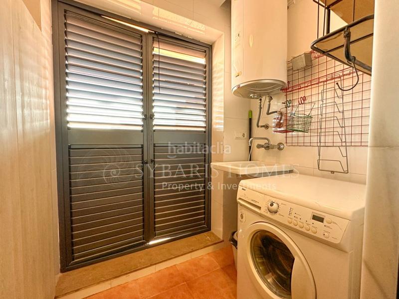 Foto c407ef60-7f24-4b0c-b747-1691b8486fc5. Àtic amb aparcament piscina a Centro Urbano Dénia