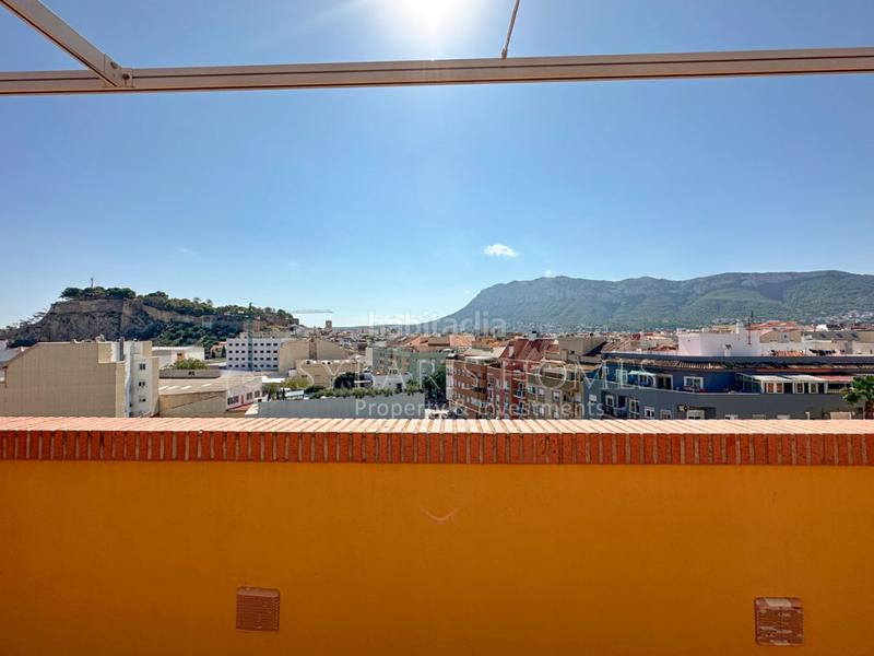 Foto eaf2a65e-20fc-4db0-966e-081db31ef26c. Àtic amb aparcament piscina a Centro Urbano Dénia