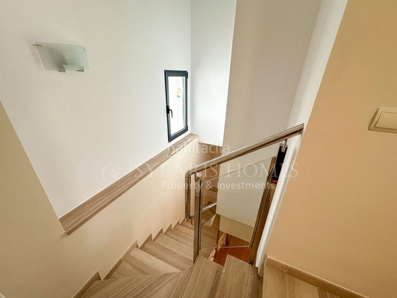 Foto f10de9ca-0f1a-4d1f-9320-7c4a161ee356. Àtic amb aparcament piscina a Centro Urbano Dénia