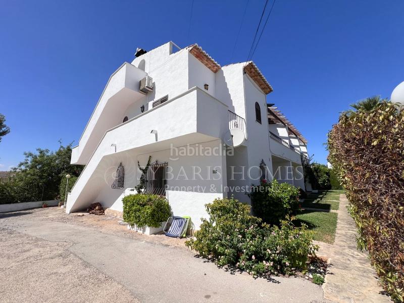 Foto 9805aed1-aea5-439f-a69a-5c71246e63ce. Affitto casa a schiera con piscina in El Montgó Dénia