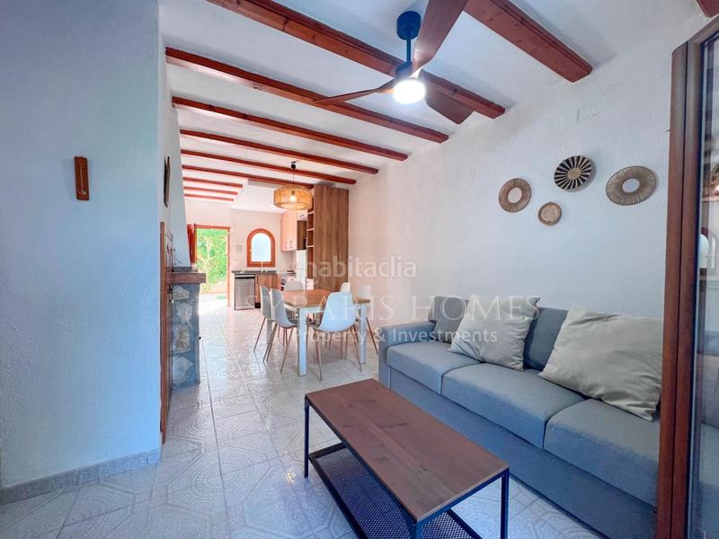 Foto 19f1191c-47fd-47d9-bc10-d5298c1e541a. Rent semi detached house with pool in El Montgó Dénia