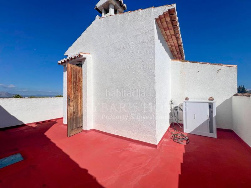 Foto 24903276-9080-4914-b62d-e8357ae94c6b. Rent semi detached house with pool in El Montgó Dénia