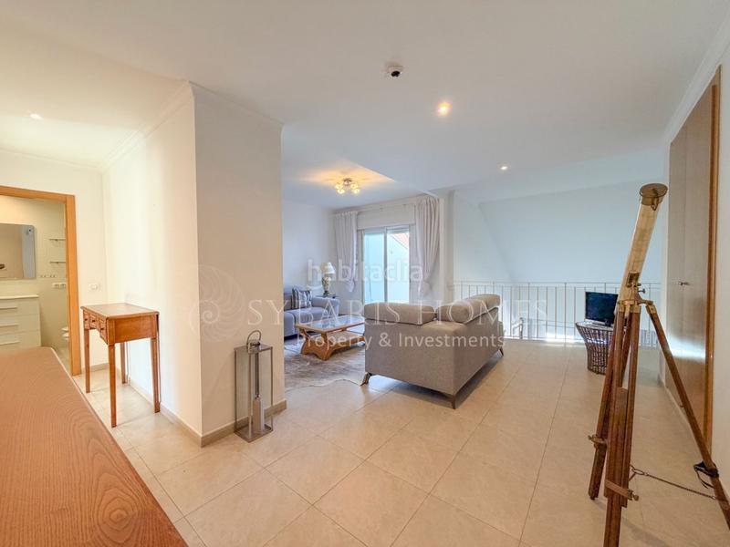 Foto cfd1c5a3-bbef-4f69-9227-aaeab10e2600. Attico con parcheggio in Ondara