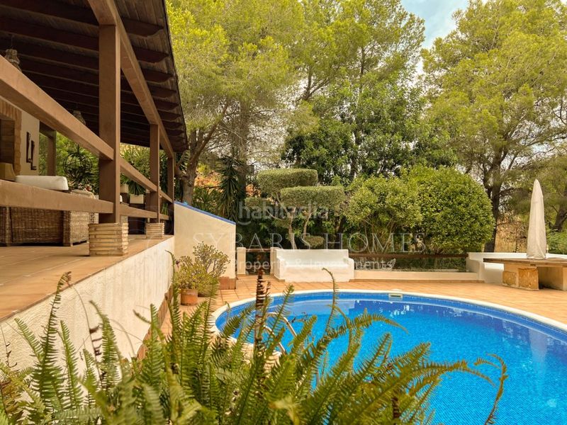 Foto 5d079cd8-dd63-4a48-a2a3-2c7ff40a8cf4. Xalet amb aparcament piscina a El Montgó Dénia