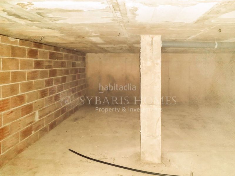Foto 7f212f4d-779f-4d03-8ad5-4cc97c18751b. Local comercial a Poblets (els)