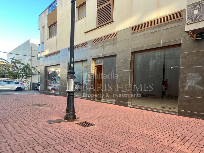 Foto b9dba1df-8d5e-4723-8526-eff159eb0856. Local comercial a Poblets (els)