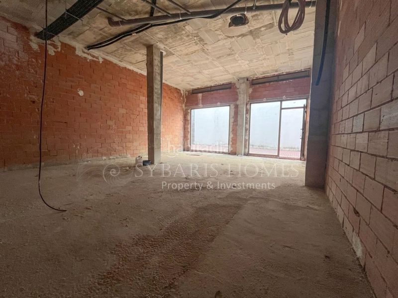 Foto d0b9c89a-4aff-432d-9729-0ad6f46a377d. Local comercial a Poblets (els)
