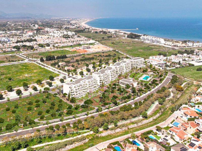 Foto 0541c6b0-675d-4a0d-902b-5ccae600e3de. Apartament amb aparcament piscina a Poblets (els)