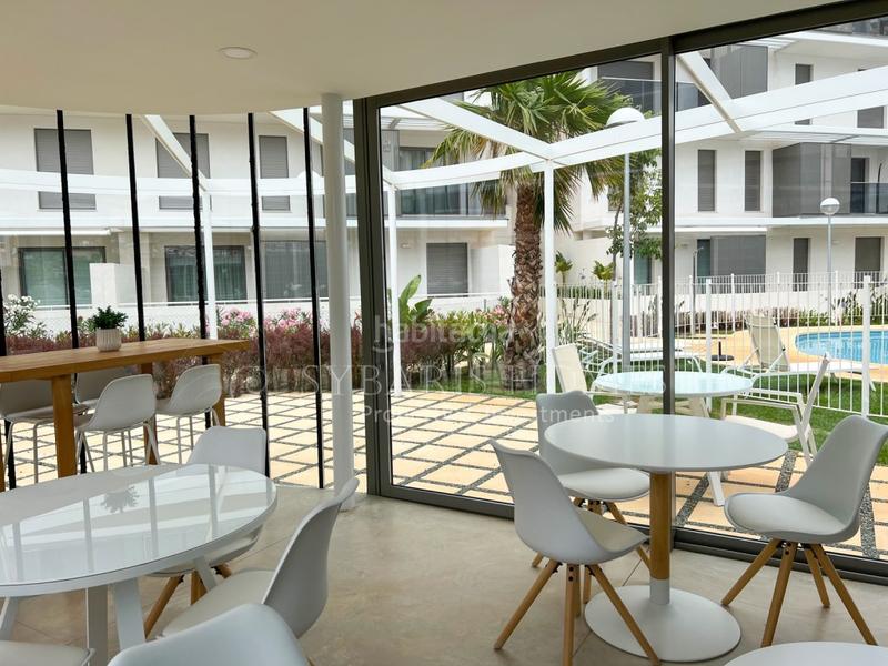 Foto 97cfaad8-7b2a-42b1-b606-8c029e11dc7a. Apartamento  3 habitaciones cerca al mar en denia en Dénia