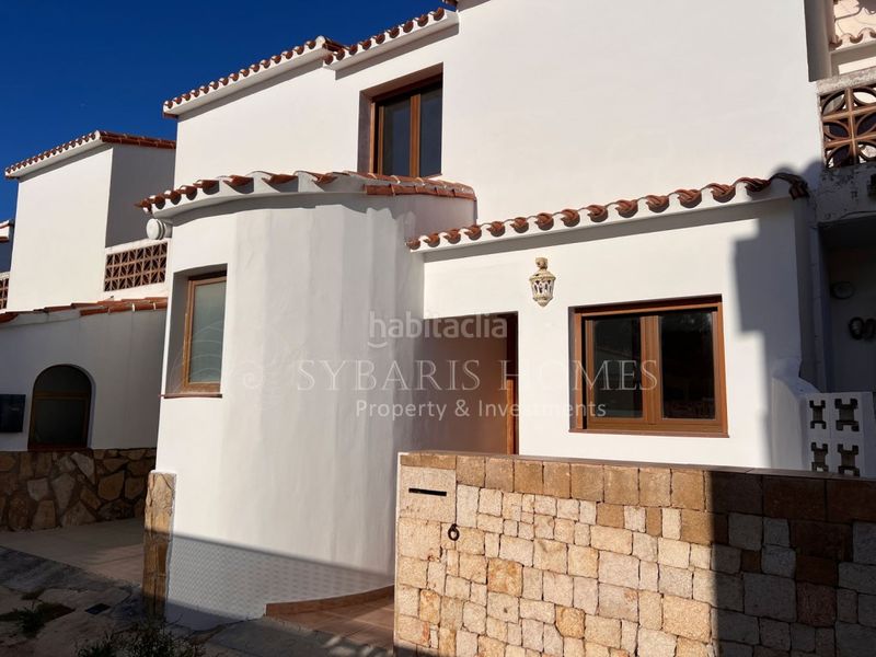 Foto 062b382f-2200-4f9f-9d70-dd45dfe356c2. Casa adossada a Les Bovetes - La Felicidad Dénia