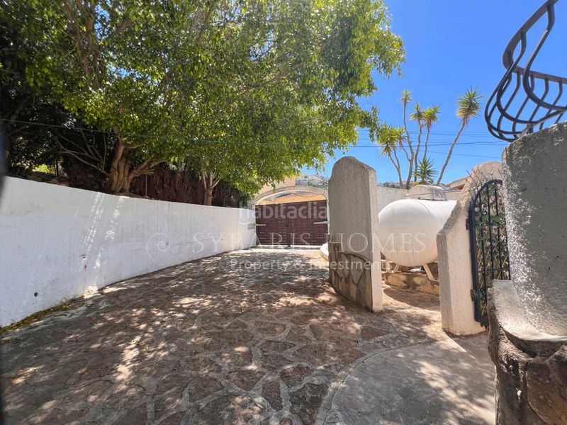 Foto 18f2d24c-1e14-4c61-b794-962fdaca75d5. Chalet  de 4 dormitorios totalmente privado en Poble Nou de Benitatxell (el)