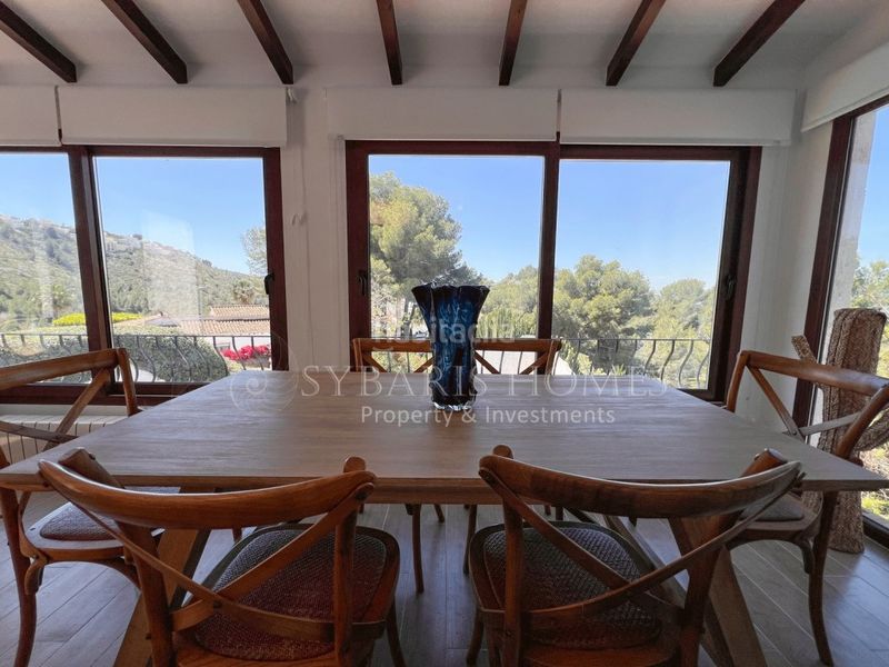 Foto 6a163c1c-2554-43f5-87e6-4d68e2291ea7. Chalet  de 4 dormitorios totalmente privado en Poble Nou de Benitatxell (el)