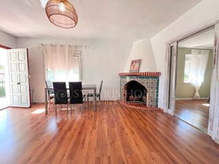 Xalet a Las Rotas / Les Rotes. Chalet doble independiente con terraza y parking en las rotas de