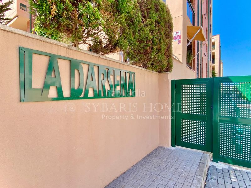 Foto 97c00faa-3dda-48b4-aef5-cb31dfbecf6d. Apartament amb aparcament piscina a El Puerto Dénia