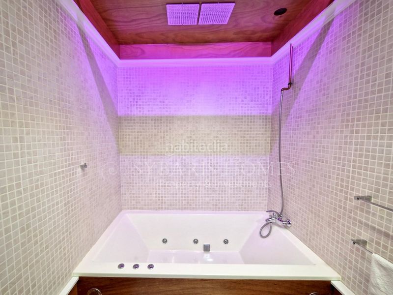 Foto b63e292d-16c1-4004-a0e8-00aacb267bbf. Apartament amb aparcament piscina a El Puerto Dénia