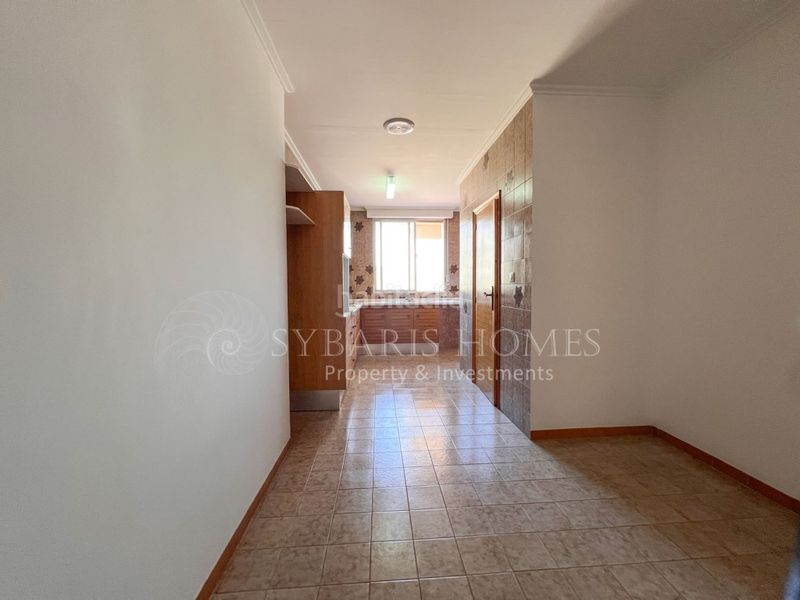Foto a3ace0a8-93b9-4b01-95cb-e5c6ebb3f7c7. Edifici a Verger (el)