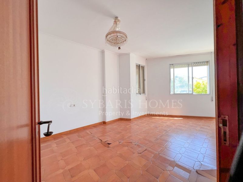 Foto babbbf61-9430-46b8-9d56-8e51ee133adc. Edifici a Verger (el)