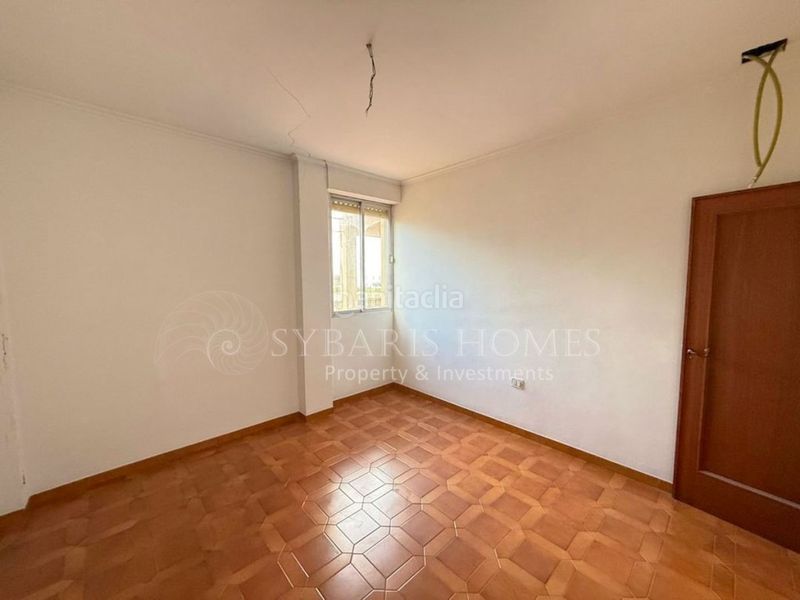Foto d1ecbcf7-4370-4bf1-a245-fba72ec402e1. Edifici a Verger (el)
