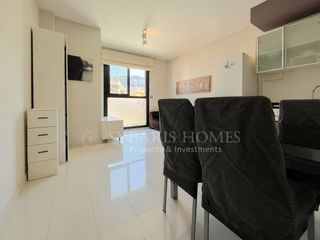 Appartement  Calle calp. Apartamento de 1 dormitorio con vistas al montgo y a 10 minutos