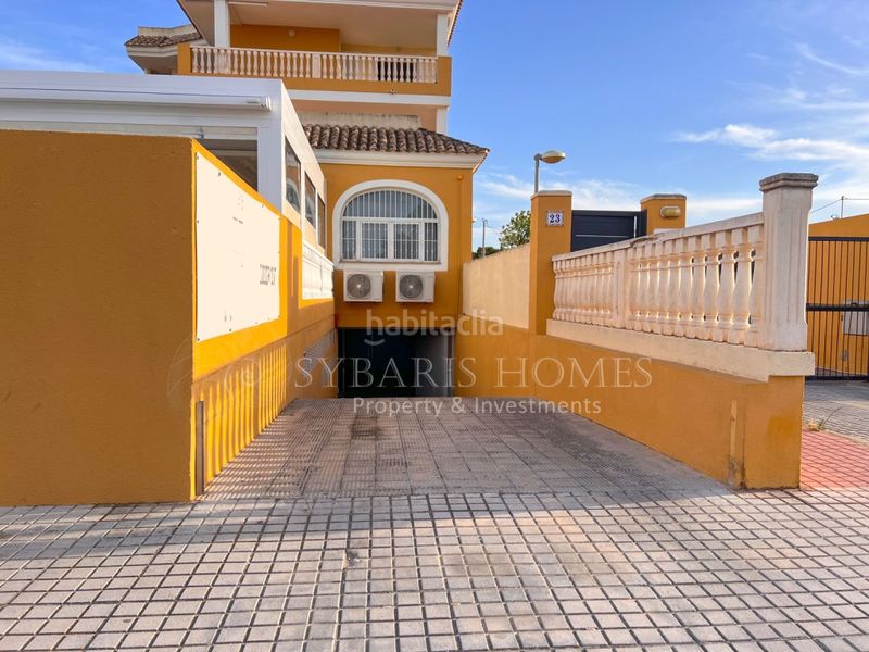 Foto 59aa8c1a-35de-43ee-baf0-bdaeb5227821. Aparcament cotxe a Les Bassetes - El Marjal Dénia
