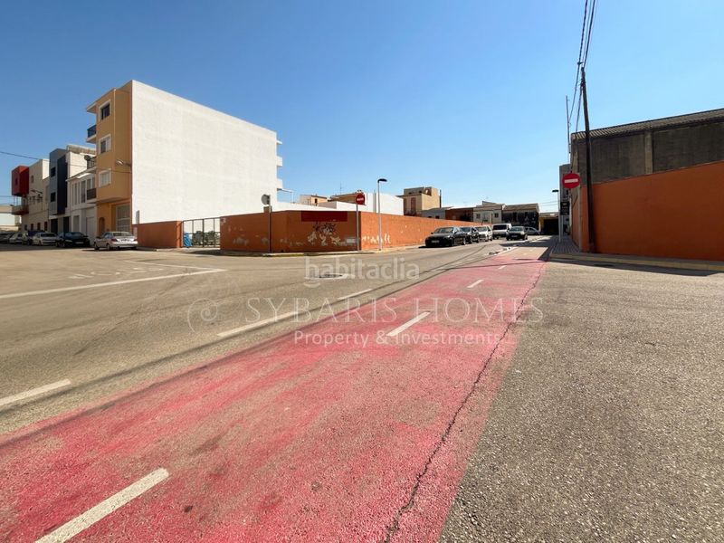 Foto 3016f71f-13b9-4ae3-9c5b-bc608c995ed2. Terreny residencial a Ondara