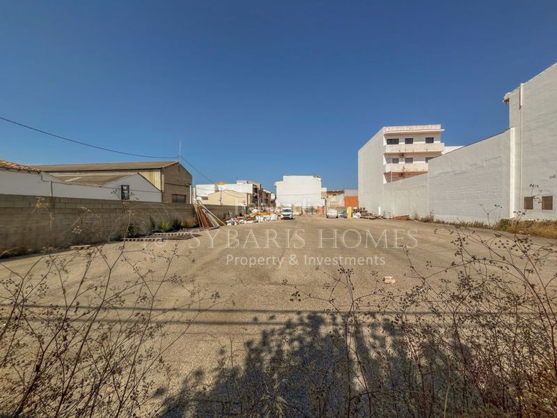 Foto f7688fd0-b2a6-4f5d-892f-55c4a8d307d2. Terreny residencial a Ondara