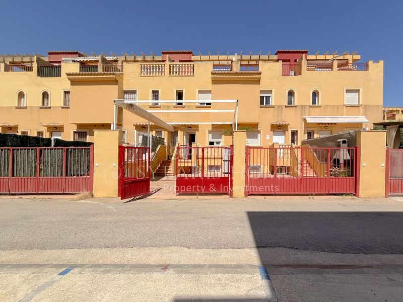 Foto 5e0f937f-0020-4948-a55f-f4eb86f034d2. Casa adossada a L'Almadrava - L'Estanyó Dénia