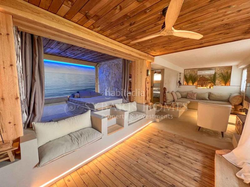 Foto 90f66de5-312e-4d5b-90e5-b92826c137f4. Apartamento  de diseño exclusivo en primera linea en denia en Dénia