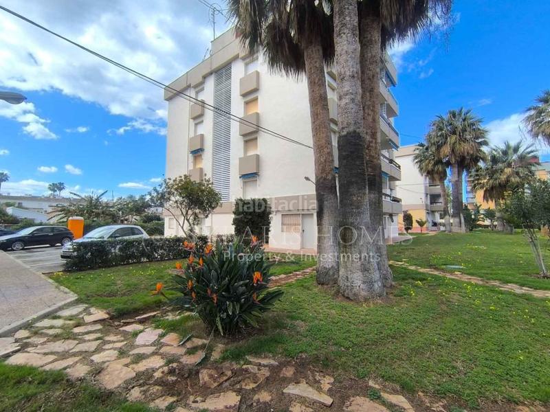 Foto bb99d58d-c4ce-4c8b-a973-1e342eb32411. Apartamento  de diseño exclusivo en primera linea en denia en Dénia