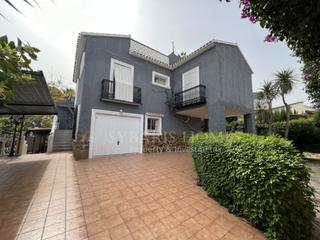 Xalet en Cam de les bovetes al mar 15h. Exclusivo chalet de dos viviendas en segunda linea de playa