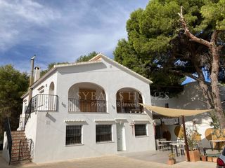 Geschäftsraum in Las Rotas / Les Rotes. Oportunidad única, emblematico restaurante a la venta en denia