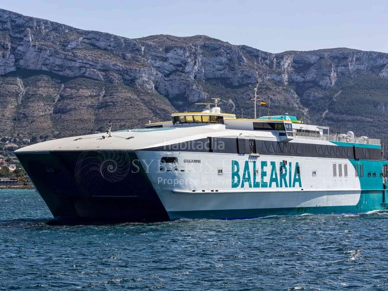 Foto 5c14374e-8402-4bfe-b959-e2517937e085. Lloguer local comercial a Centro Urbano Dénia