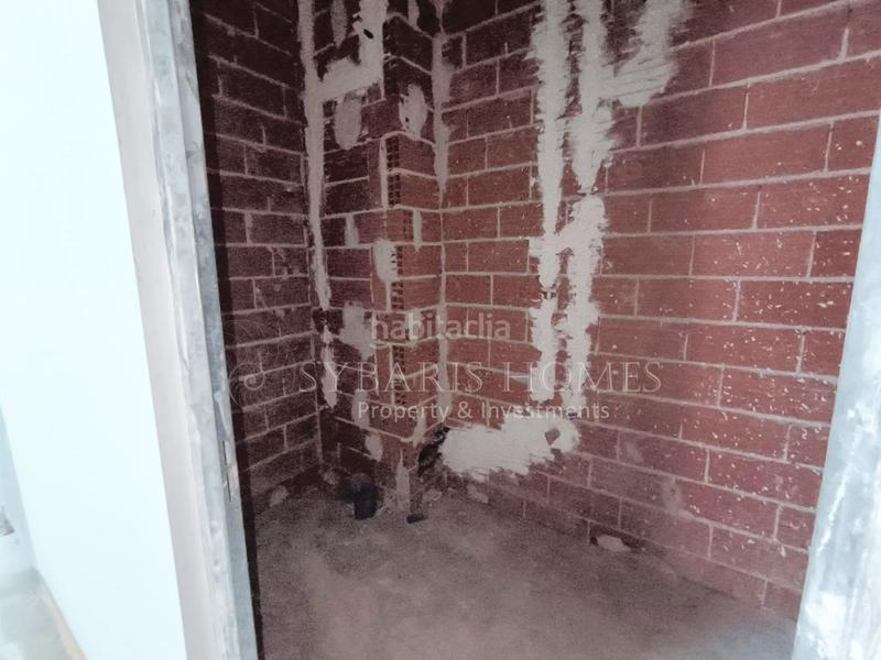 Foto d49aaaec-b384-40ae-a613-a663012c8663. Lloguer local comercial a Centro Urbano Dénia