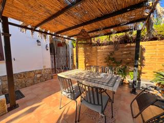 Lloguer Xalet a Calle oliba 57. Alquiler chalet 2 dormitorios cerca al mar denia