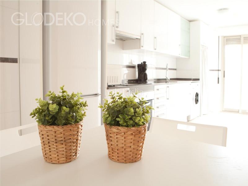 Foto 75431301-7d86-4c44-8ffd-bf9ef3f90859. Pis a Playa Levante Santa Pola