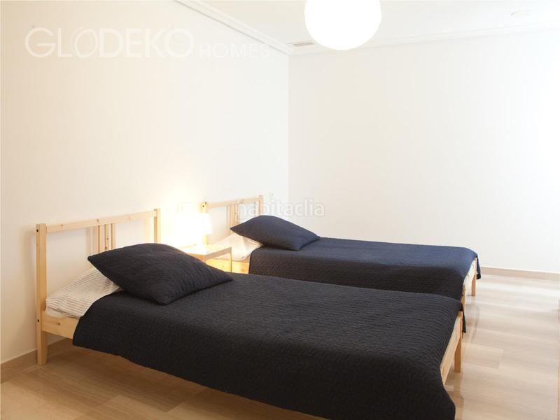 Foto 8cac54a8-9f19-4c31-b643-28bf1a8a7701. Pis a Playa Levante Santa Pola