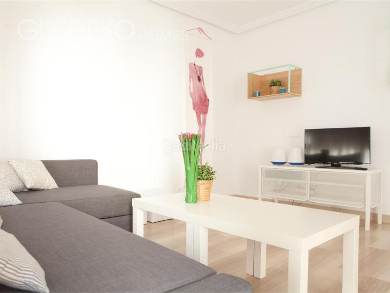 Foto f1e60672-362e-4a97-9194-2dc5a52d2bc5. Pis a Playa Levante Santa Pola