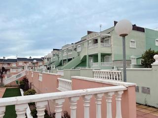 Reihenhaus in Monte y Mar. Bonito bungalow en urbanización mediterraneo,gran alacant