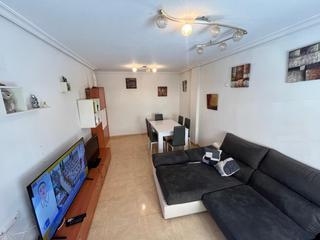 Appartement à Almoradí. Piso en almoradi a 15 minutos de la playa de guardamar del segur