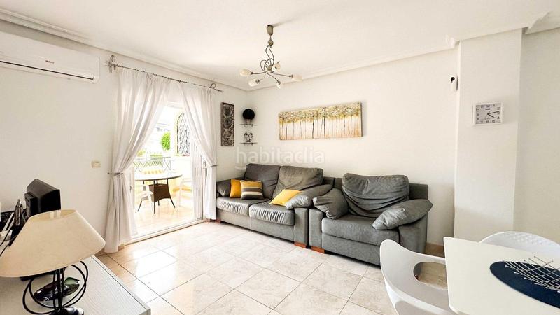 Foto 76c7363b-8429-446f-b668-8d67aa40974d. Appartement avec piscine dans Los Europeos Torrevieja