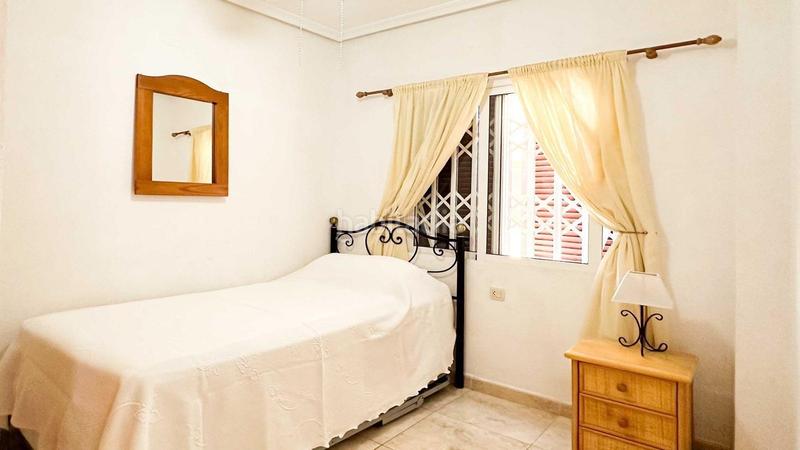 Foto 9f298c9a-95d5-4420-b3de-50bba52c2a7c. Appartement avec piscine dans Los Europeos Torrevieja