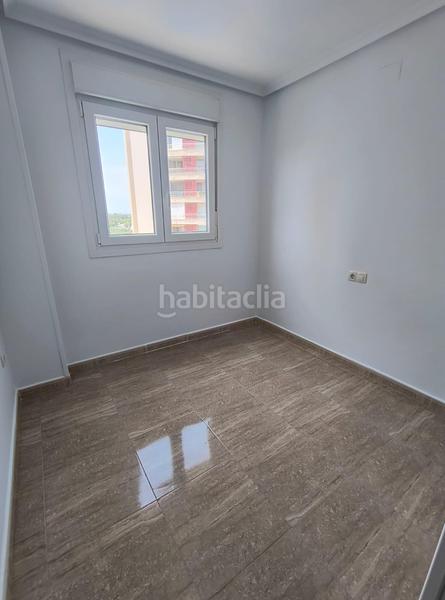 Foto 4dcd0e6d-05b4-461f-837f-f7fd2c10dfc3. Piso oportunidad unica, espectacular piso con vistas panoramicas y piscina en Guardamar del Segura