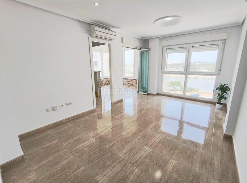 Foto e79aa909-06eb-450c-ac2c-5f9f42ad3e6a. Piso oportunidad unica, espectacular piso con vistas panoramicas y piscina en Guardamar del Segura