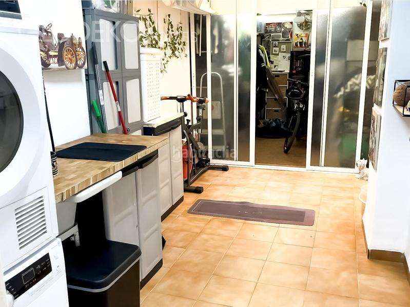 Foto ab1bb116-7b23-469b-981c-161bccae9426. Piso elegante piso, zona kelme con garaje incluido en Elche / Elx