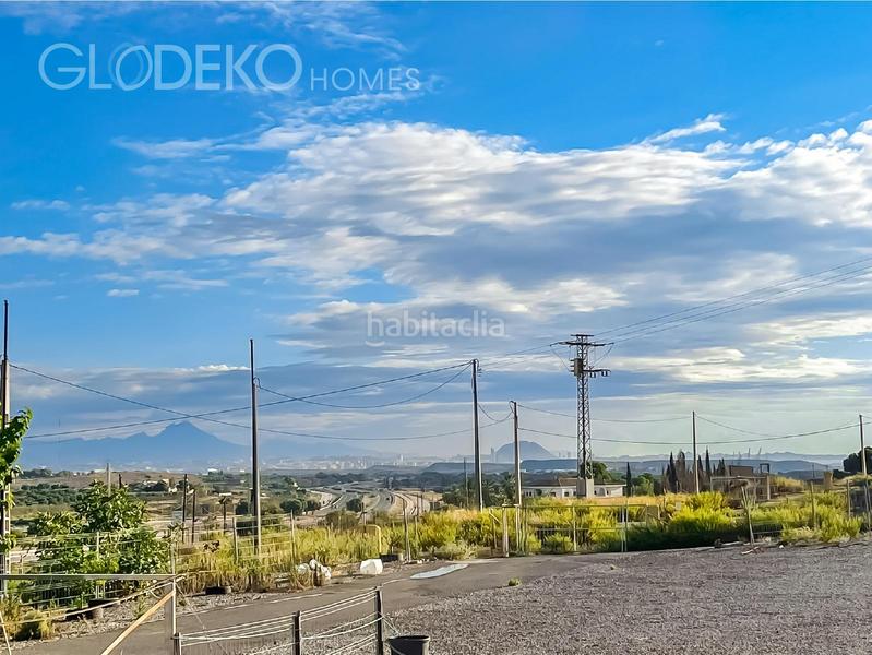 Foto ae076146-8762-4147-8e58-cd732ad34dbd. Xalet amb calefacció aparcament piscina a Ciudad de Asís Alicante