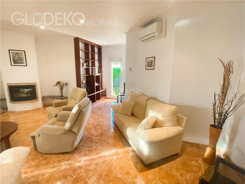 Foto 20813e70-774f-41f7-b53f-4f69c9cc8ef8. Chalet  exclusivo con finca agrícola y piscina en daya nueva en Alicante