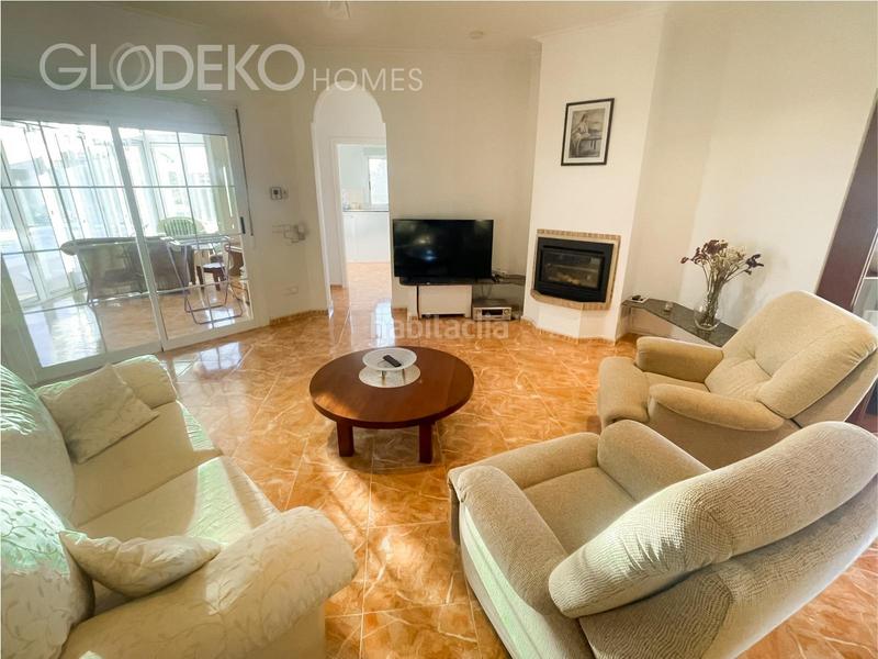 Foto f31b3b7a-340e-4506-a273-befebb340b92. Chalet  exclusivo con finca agrícola y piscina en daya nueva en Alicante