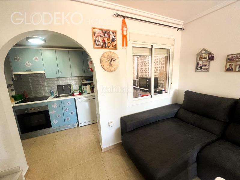 Foto 6d41357f-b88d-4e95-ba92-ab5960f11dfb. Chalet with parking in Monte y Mar Santa Pola